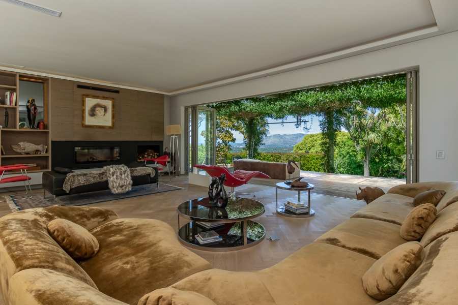 4 Bedroom Property for Sale in Bishopscourt Western Cape